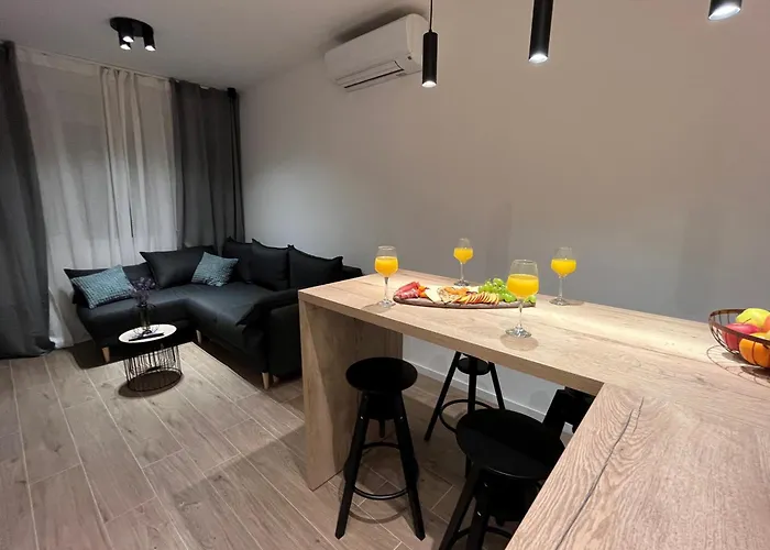 Sunny Place In Apartamento Omiš