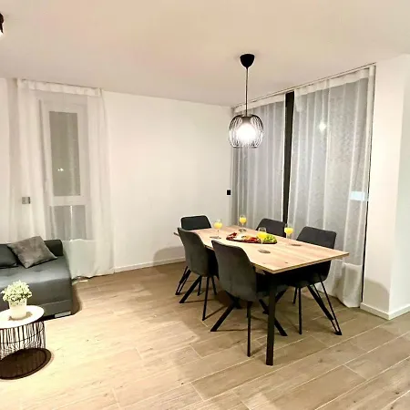Sunny Place In Apartman